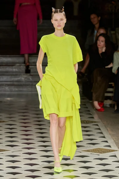Look 41